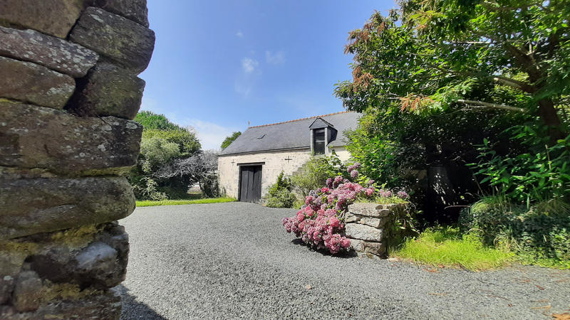 Maison - 260 m² - 10 pièces