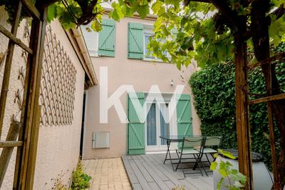 Maison - 104 m² - 5 pièces