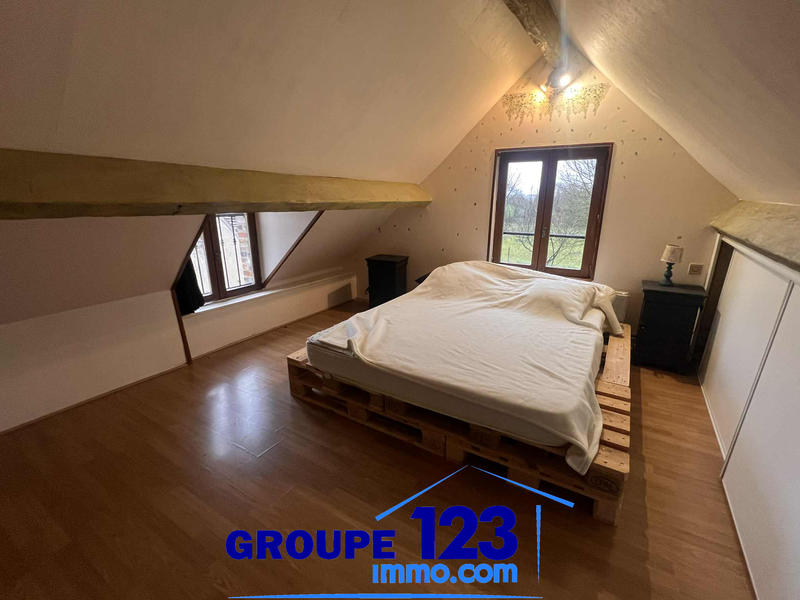 Maison - 90 m² - 4 pièces