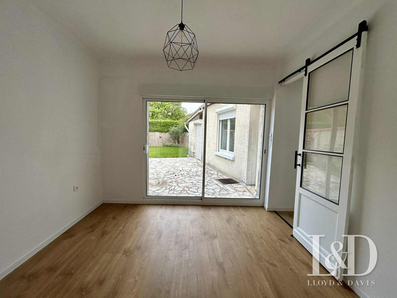 Maison - 121 m² - 5 pièces