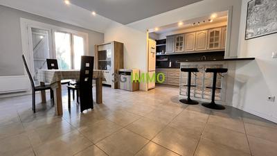 Maison - 81 m² - 4 pièces