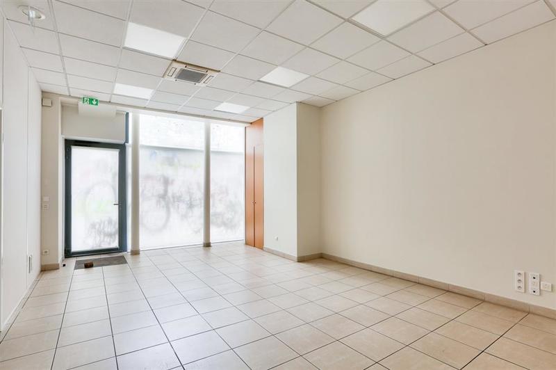 Local commercial - 109 m²