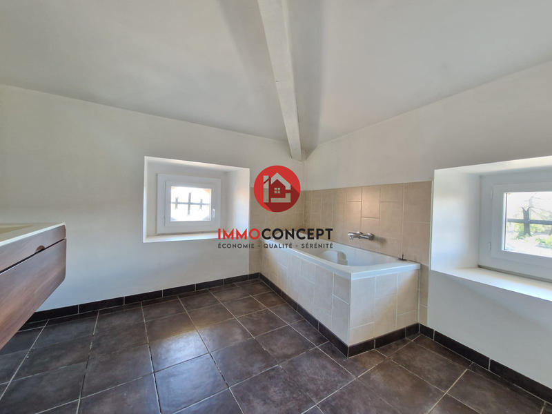 Appartement - 142 m² - 4 pièces