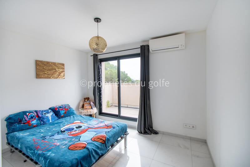 Maison - 200 m² - 6 pièces