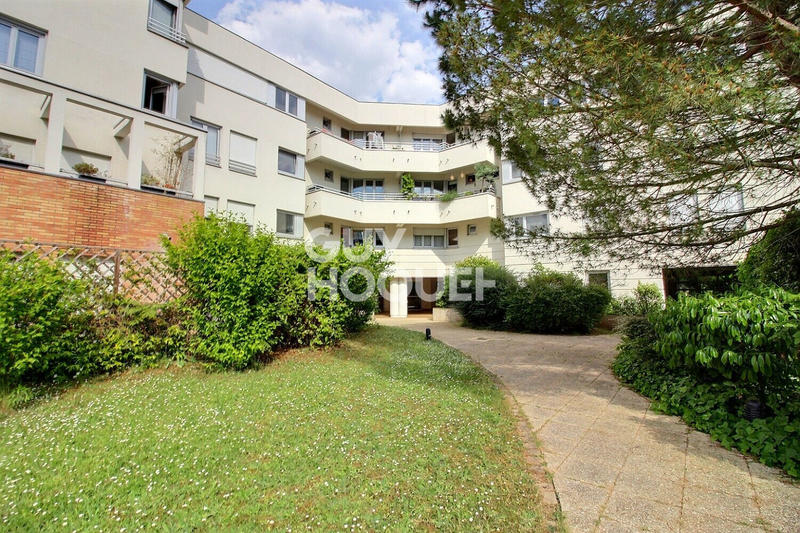 Appartement - 77 m² - 3 pièces