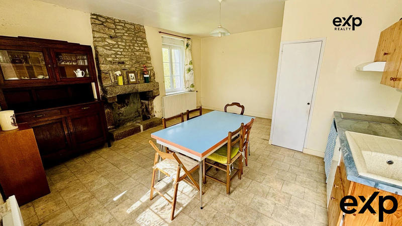 Maison traditionnelle - 143 m² - 7 pièces