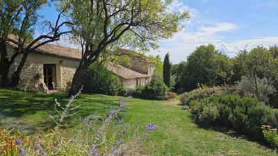 Propriété - 335 m² - 10 pièces