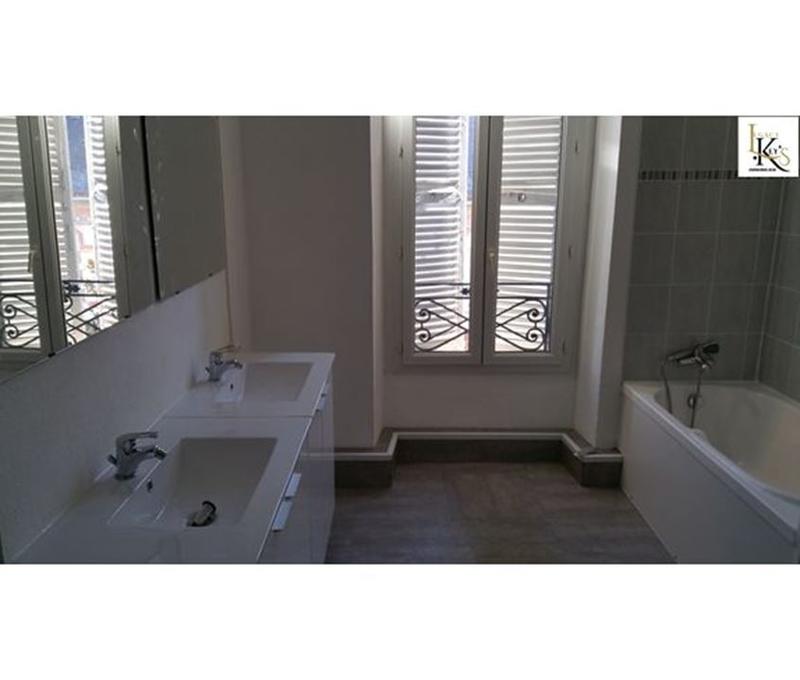 Immeuble - 1 200 m² - 20 pièces