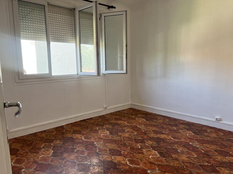 Maison - 200 m² - 8 pièces