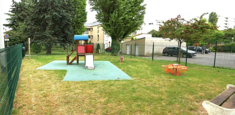 Appartement - 77 m² - 4 pièces