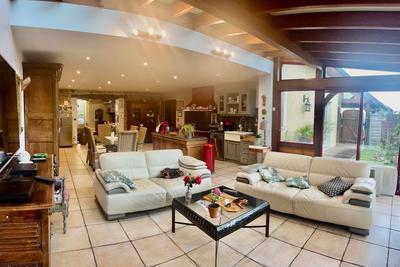 Maison ancienne - 320 m² - 10 pièces