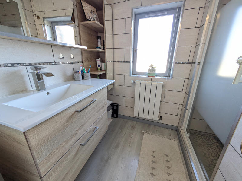 Maison - 170 m² - 10 pièces