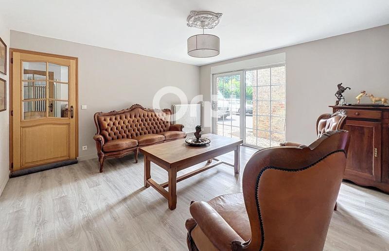 Maison - 317 m² - 7 pièces