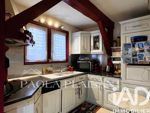 Maison - 91 m² - 5 pièces