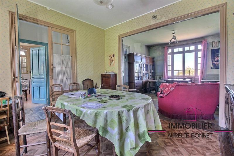 Maison - 182 m² - 8 pièces