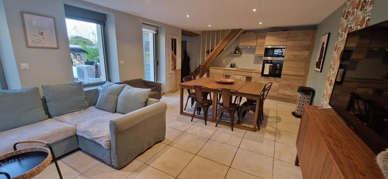 Maison - 92 m² - 4 pièces