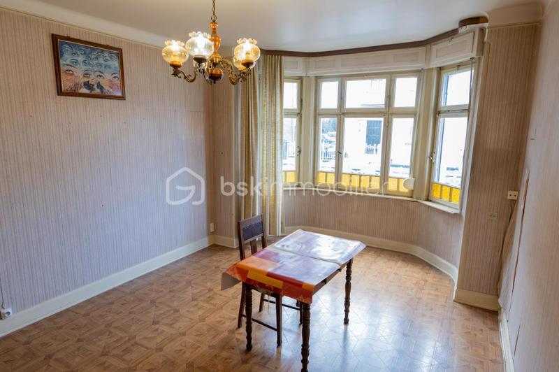 Maison de ville - 127 m² - 9 pièces