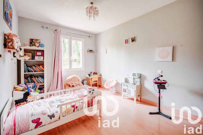 Maison - 210 m² - 7 pièces