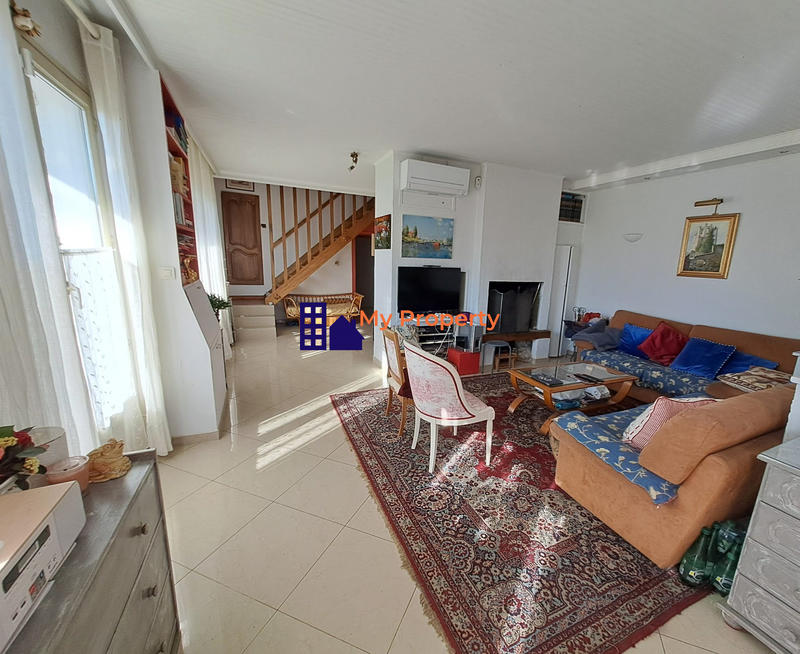 Maison ancienne - 165 m² - 8 pièces