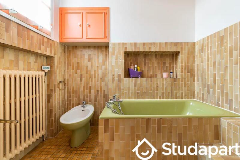 Chambre - 13 m² - 1 pièce