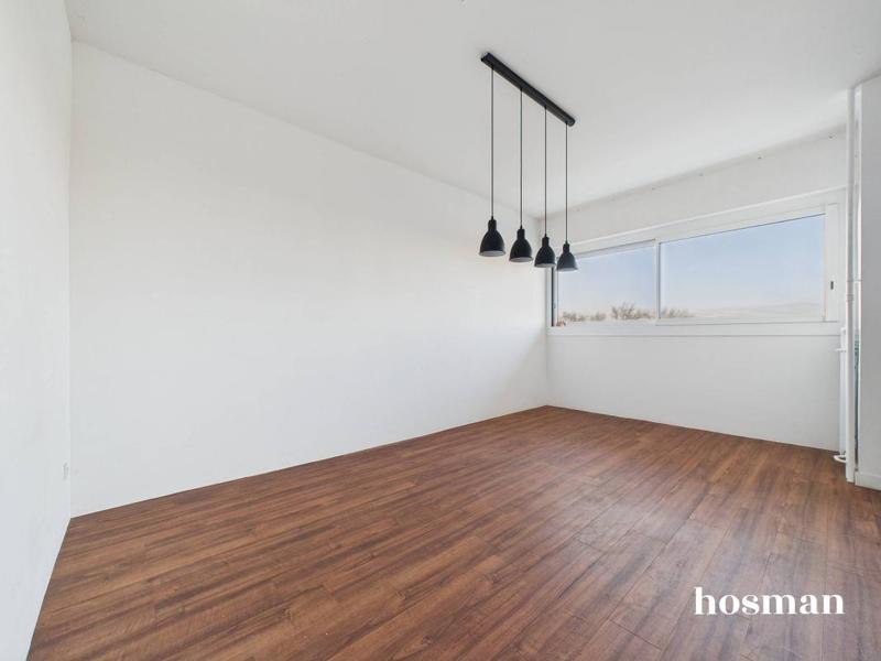 Appartement - 103 m² - 5 pièces