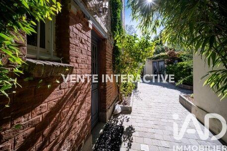 Maison - 140 m² - 6 pièces