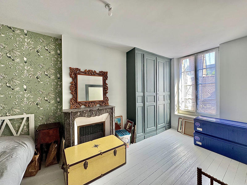 Maison - 140 m² - 5 pièces