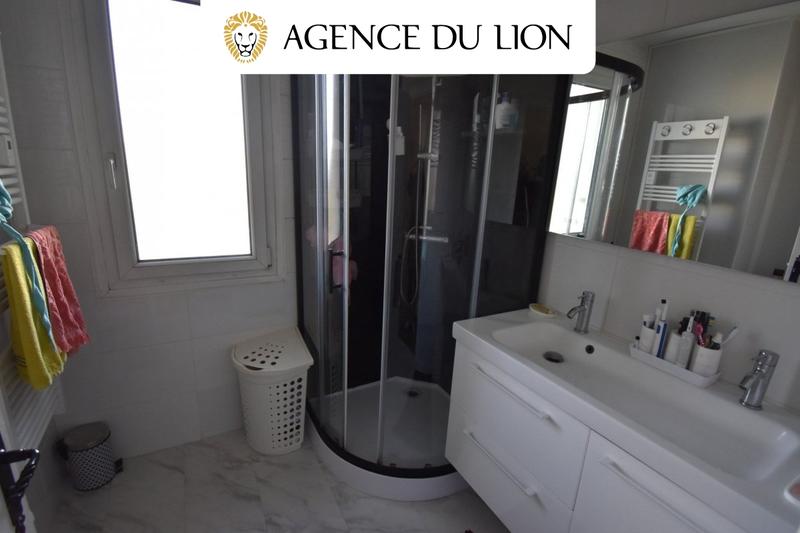 Maison - 91 m² - 5 pièces