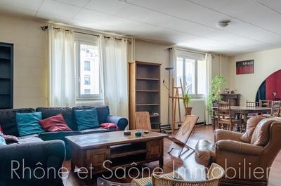 Appartement - 120 m² - 3 pièces