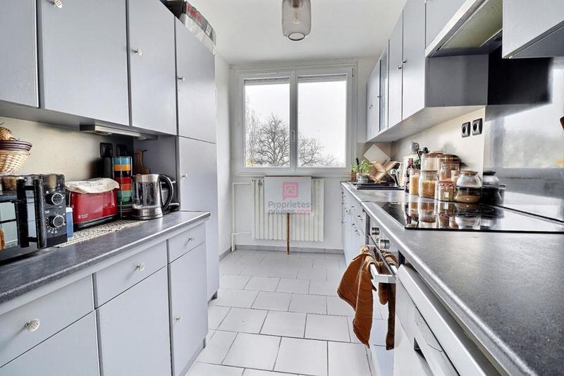 Appartement - 77 m² - 4 pièces