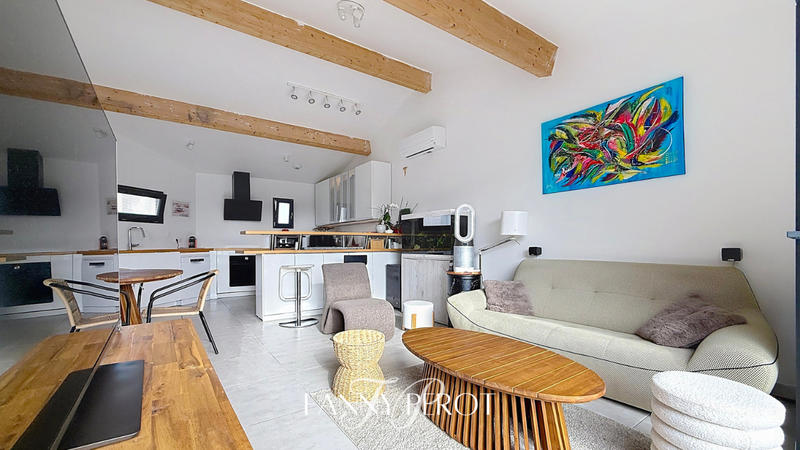 Maison - 80 m² - 4 pièces