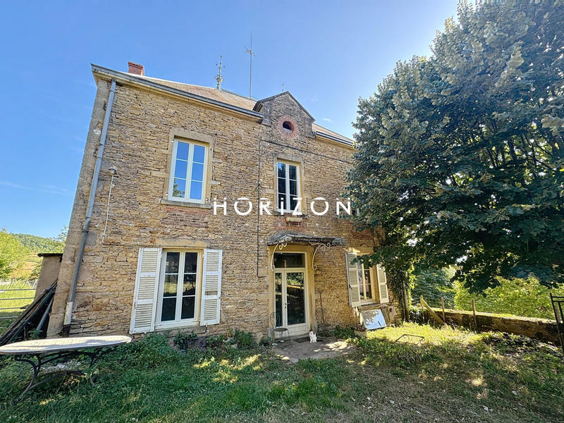 Maison ancienne - 160 m² - 6 pièces