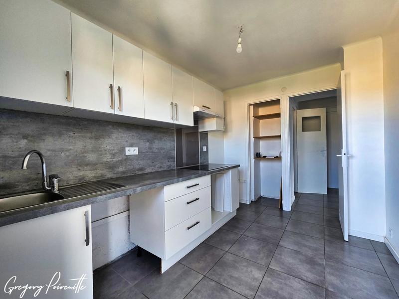 Appartement - 64 m² - 3 pièces