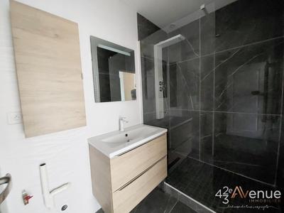 Appartement - 84 m² - 4 pièces
