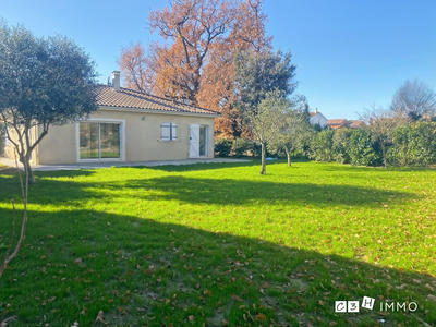 Maison - 94 m² - 4 pièces