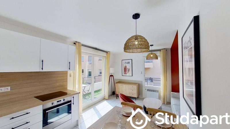 Chambre - 83 m² - 1 pièce