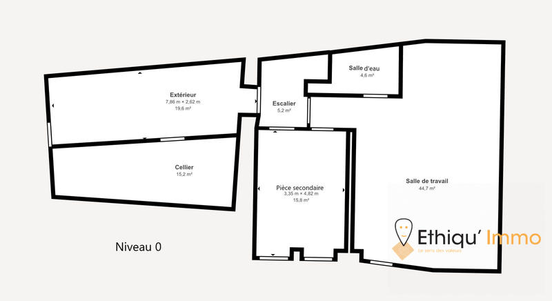 Maison - 227 m² - 15 pièces