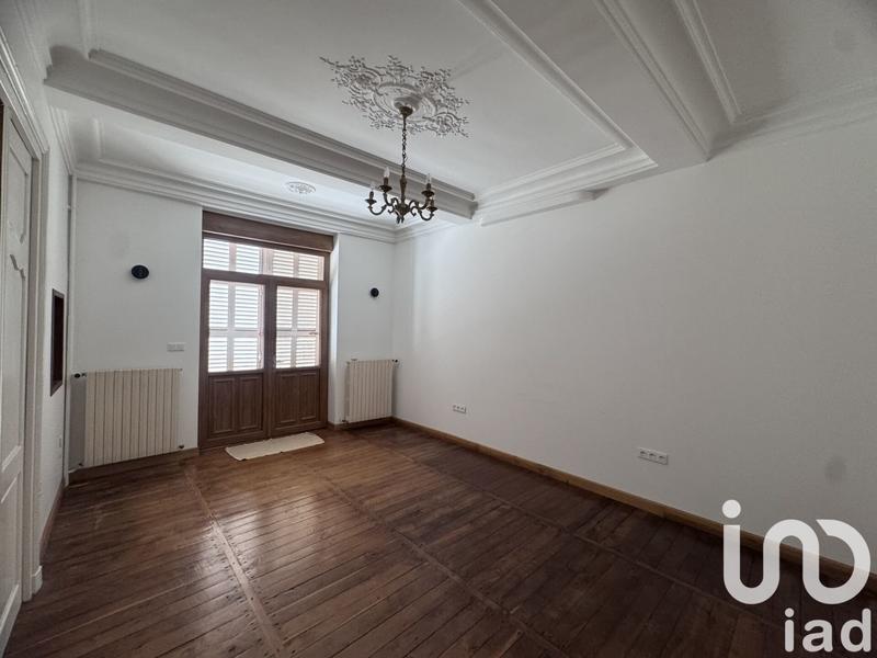 Maison de ville - 286 m² - 8 pièces