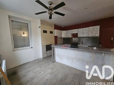 Maison - 85 m² - 4 pièces