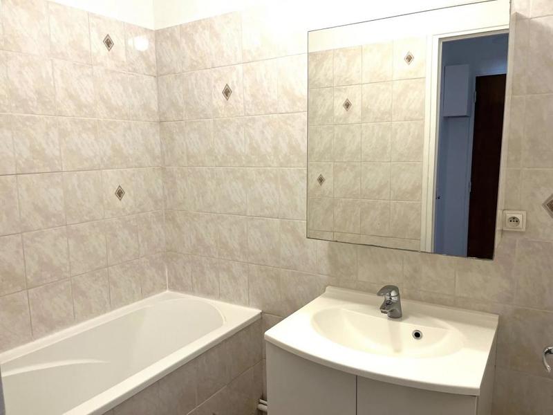 Studio - 28 m² - 1 pièce