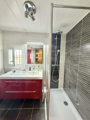 Maison - 104 m² - 5 pièces