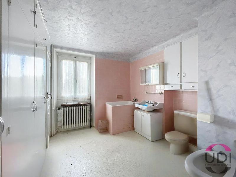 Maison - 141 m² - 6 pièces