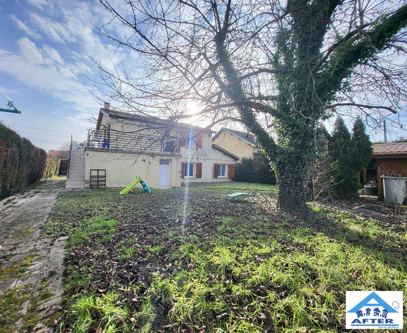 Maison - 120 m² - 5 pièces