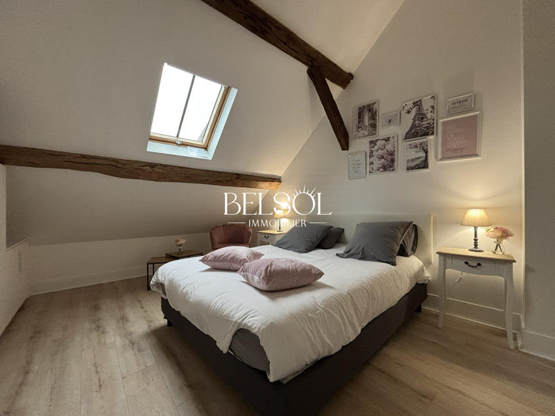 Maison ancienne - 197 m² - 7 pièces