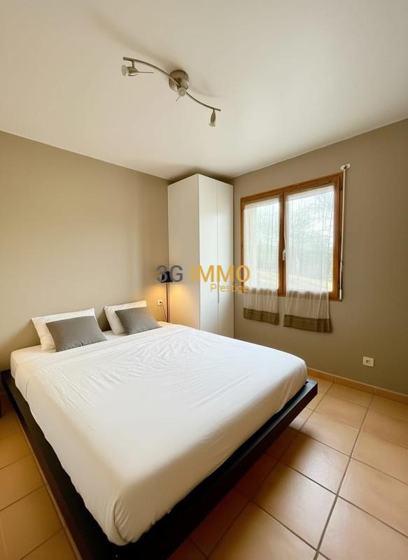 Maison traditionnelle - 136 m² - 6 pièces