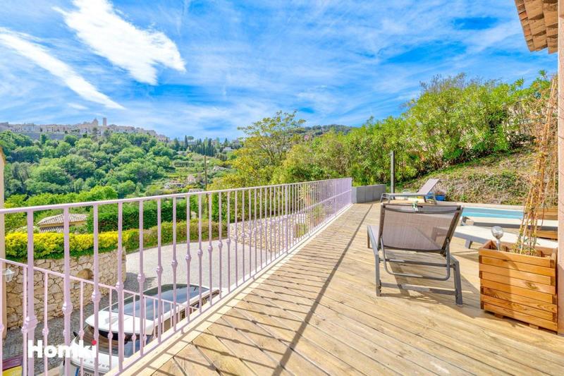 Maison - 135 m² - 6 pièces