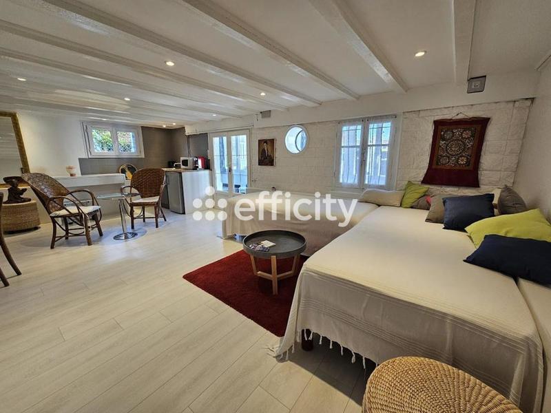 Maison - 102 m² - 4 pièces