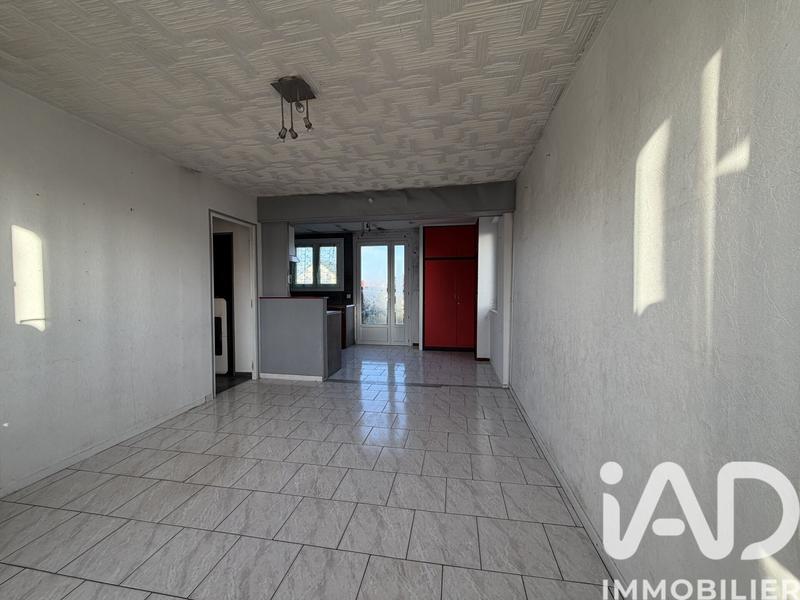 Maison - 64 m² - 4 pièces