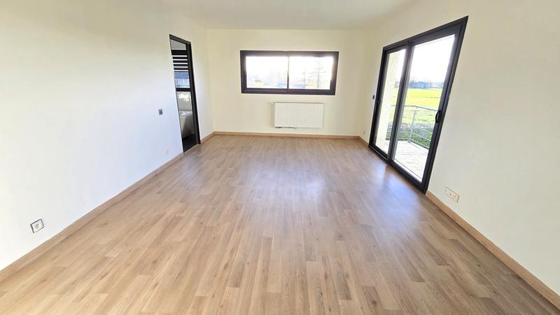 Maison contemporaine - 243 m² - 6 pièces