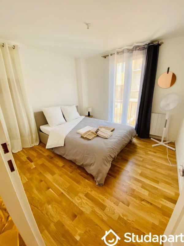 Chambre - 9 m² - 1 pièce